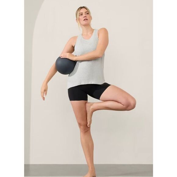 ✨Athleta Ease In Rib Heather Grey Sz Large Tank✨ - Picture 1 of 8